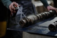 VAN ES INDUSTRIES Bremsenreiniger Spray 500ml 360° Power-Strahltechnik Teilereiniger Entfetter Sprühdose Acetonfrei Spraydose
